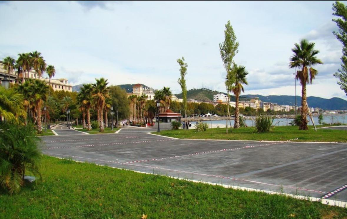 Apartament Salerno Mare E Luci Deluxe Zewnętrze zdjęcie